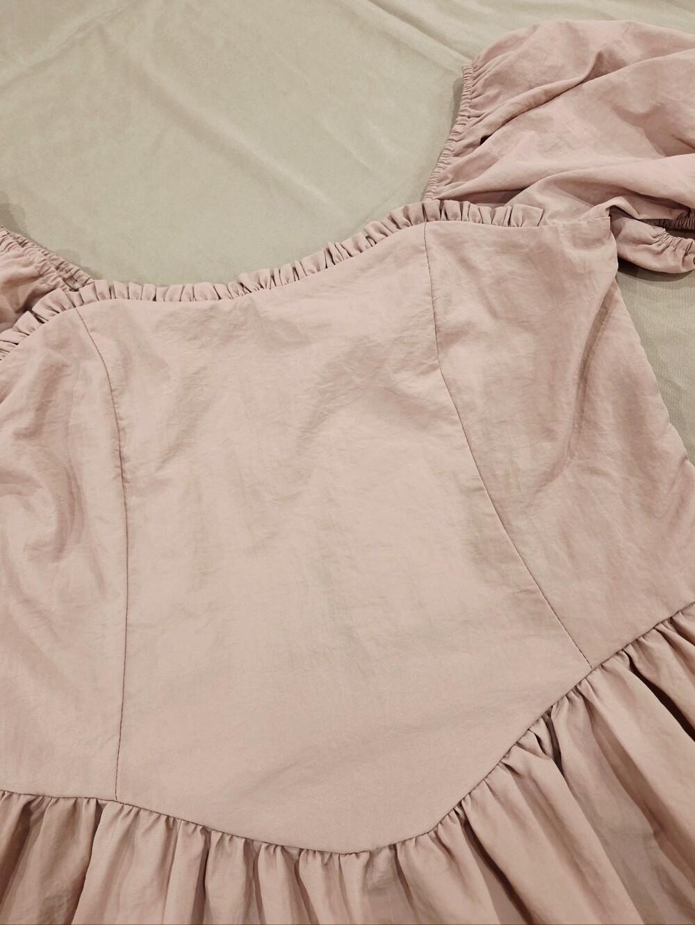 Bailey Blue Women’s L Dusty Pink Puff Sleeve Mini Dress NWT Ruffle Neck